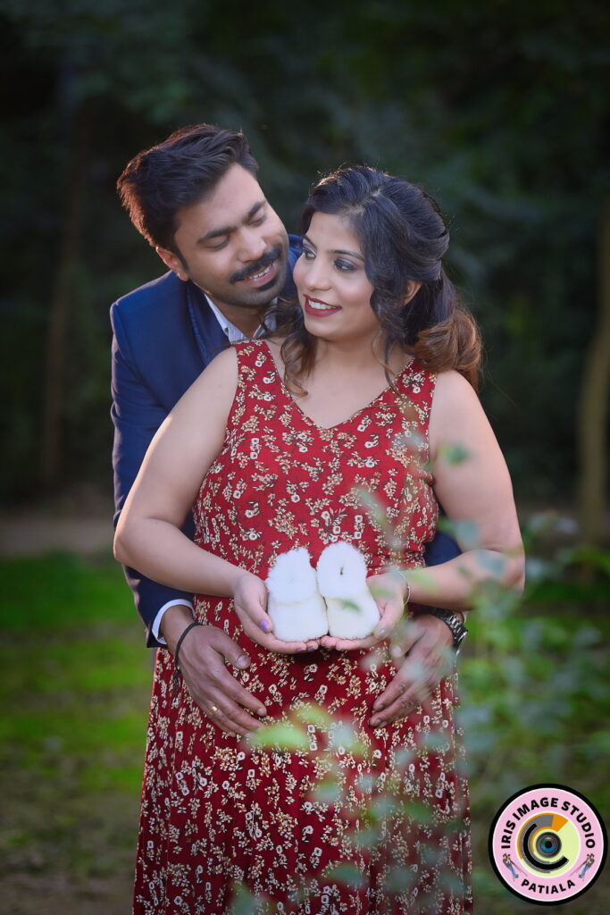 The maternity photoshoot of Dr. Anuradha V. Garg and Dr. Kanav Garg