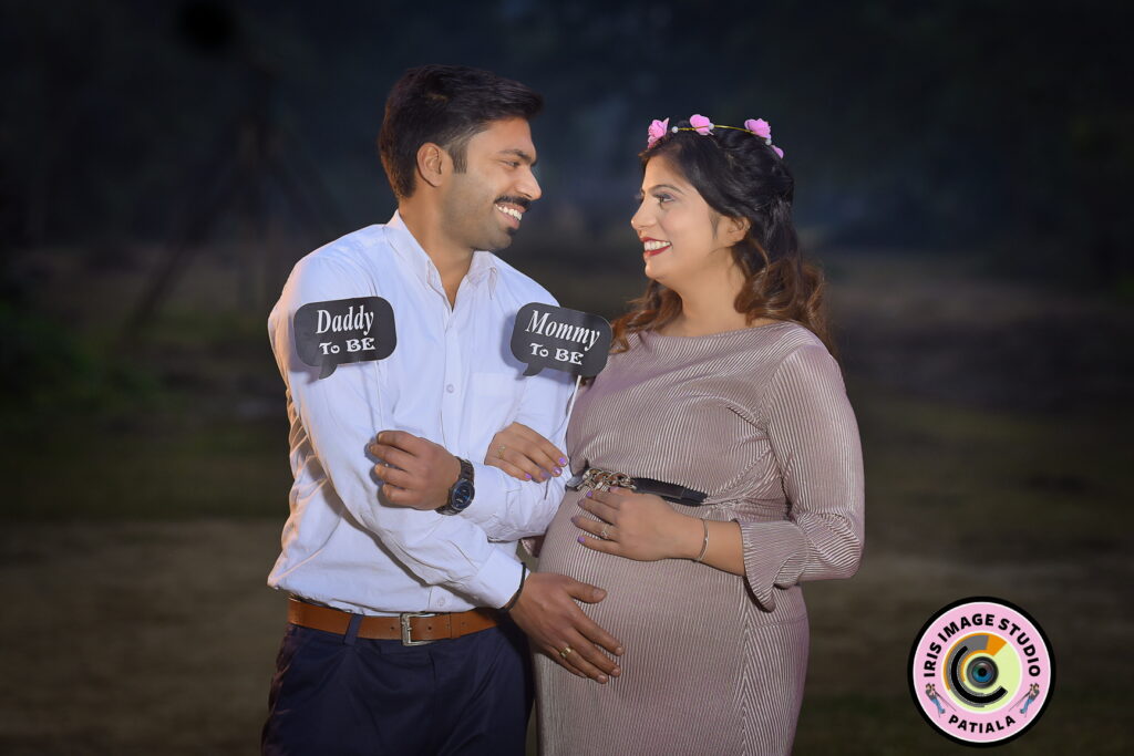 The maternity photoshoot of Dr. Anuradha V. Garg and Dr. Kanav Garg